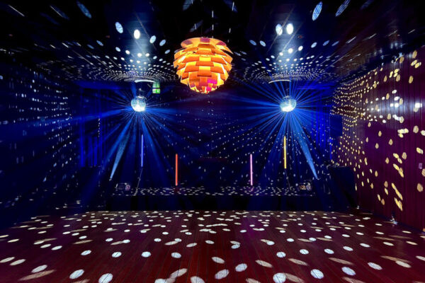 DJ til julefrokost for Novo Nordisk